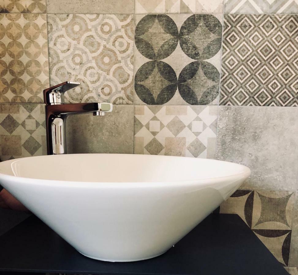 Kibo Urban Lodge Chioggia Adults Only Екстериор снимка
